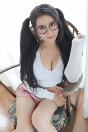 国产丰田塞赛纳试驾_BD国语BD在线观看